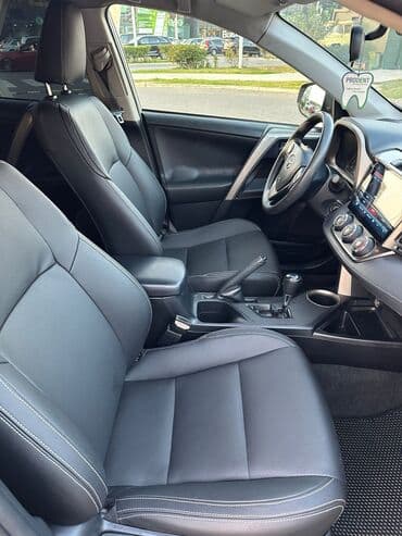 ravon r4 azerbaycan: Toyota RAV4: 2 l | 2014 il Ofrouder/SUV — 5