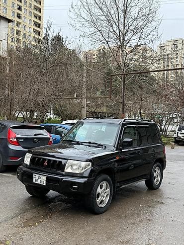 changan resmi diller: Mitsubishi Pajero: 1.8 l | 1998 il 378000 km Hetçbek — 3