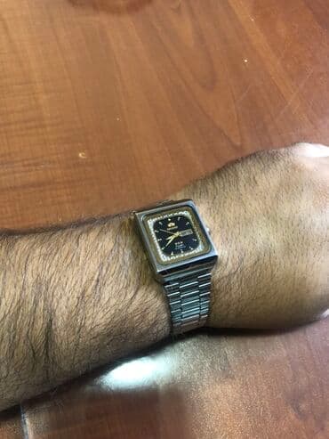 Qol saatı, Orient, rəng - Qara