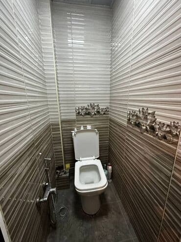 9 ci mikrorayon satilan evler: Bakı, 3 otaqlı, Köhnə tikili, m. Neftçilər, 80 kv. m — 11