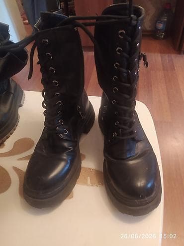 Bir neçə məhsul bir yerdə: 1) Qara kişi hərbi/boots tipli uzun
