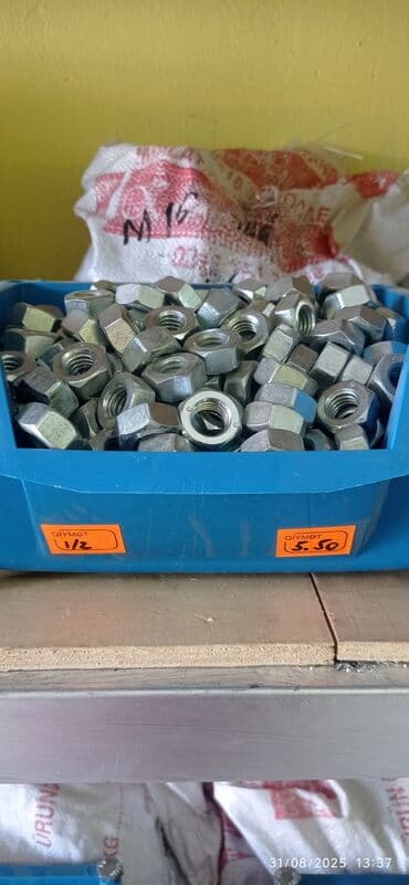 Mazda: Metiz və bərkidici məhsulların geniş seçimi Təklif: - Boltlar — 8