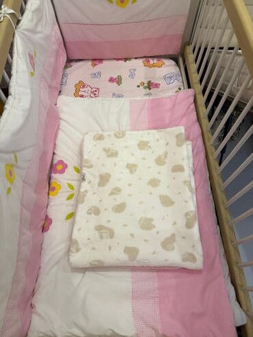 uşaq beşiyleri: Oğlan və qız üçün, İşlənmiş, Dördbucaq, Beşik, Dəst ilə, Matras ilə — 6