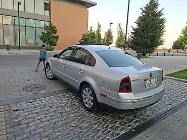 passa cc: Volkswagen Passat: 1.8 l | Sedan — 5