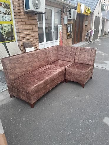 Künc divan, Yeni, Açılan, Bazalı, Parça