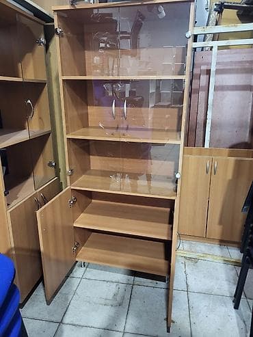 demir şkaf: Vitrinli saxlama şkafı - ofis dolabı ikinci əl . hündürlük 180 sm — 3