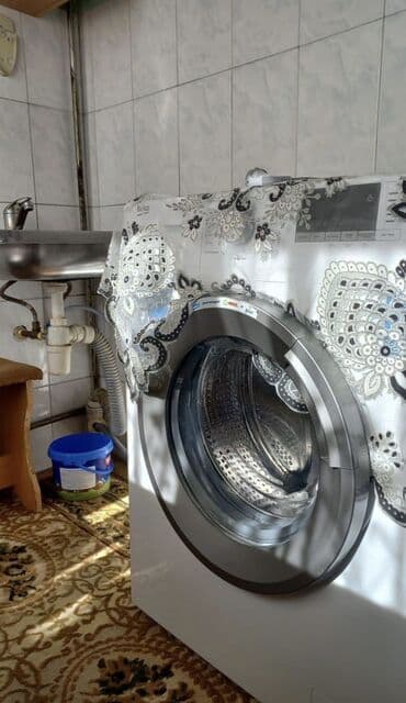 bakıda tələbələr üçün kirayə evlər: Gəncə Beynəlxalq xəstəxana ilə üzbəüz Asan xidmətin yanı Kəpəz polisin — 13