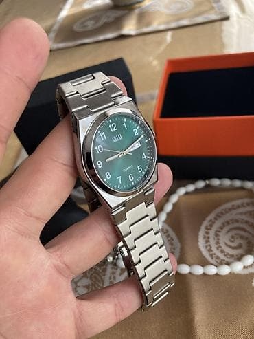 bahalı saat: Qol saatı, rəng - Yaşıl — 1