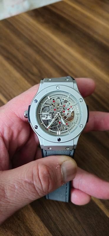 Qol saatı, Hublot, rəng - Gümüşü