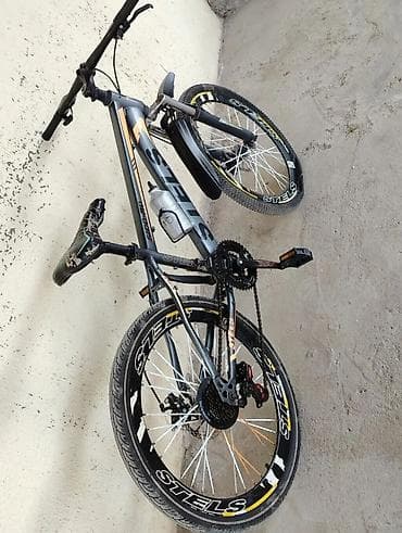 Городские велосипеды: Stels dağ velosipedi - Çərçivə: sloping dizaynlı - Təkərlər: 24" — 3