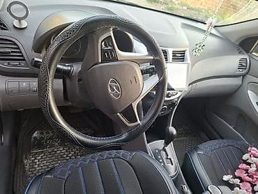 hunday aksent: Hyundai Accent: 1.6 l | 2013 il Sedan — 9