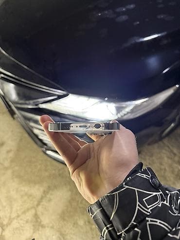 ikinci el apple 14: IPhone 14 Pro Max, Gümüşü — 9