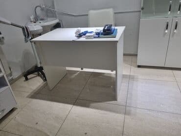 pirat desti: Həkim üçün oturacaq və qabaq stolu sadə çəkməcəsiz Bütün modellərdə — 1