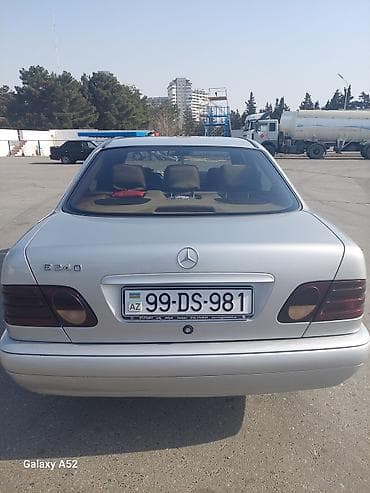 mercedes e320 yanacaq serfiyyati: Mercedes-Benz 240: 2.4 l | Sedan — 6