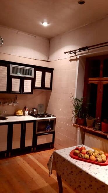 kənd əhmədlidə evlər: 120 kv. m, 3 otaqlı — 2