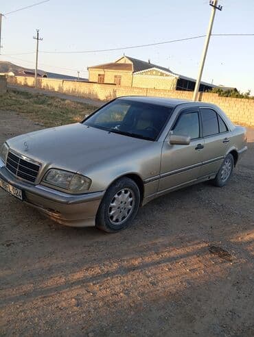 бампер на мерседес w210: Mercedes-Benz 240: 2.4 л | 1998 г. Седан — 4
