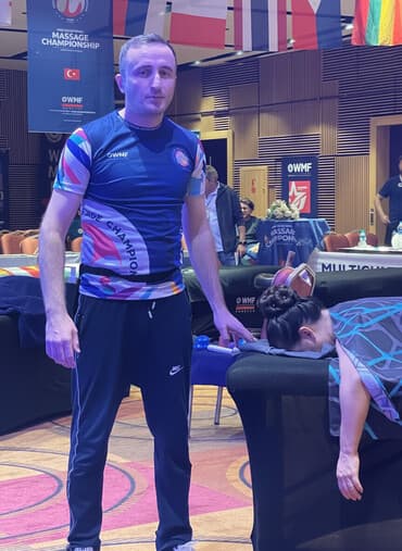 bel masajı: Müalicəvi masaj, Kişilər üçün, Qadınlar üçün, Uşaqlar üçün, Klinikada — 1