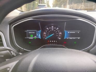c klass mersedes: Ford Fusion: 2 l | 2018 il 502503369 km Sedan — 5