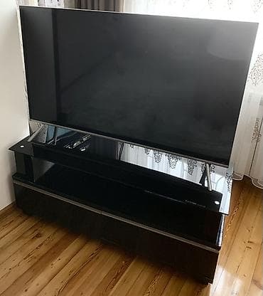 TV altlığı: İşlənmiş, Düz TV altlığı, Polkalı, Şüşəli — 1