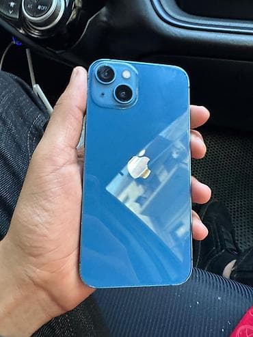 aple 13: IPhone 13, Mavi, Face ID — 7