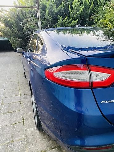 maşın satışı kreditlə: Ford Fusion sedan – mavi rəngli, benzinli avtomobil. Xüsusiyyətlər və — 4