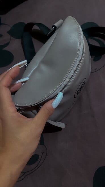 səyahət çantası: Çiyin çantası, Balenciaga — 2