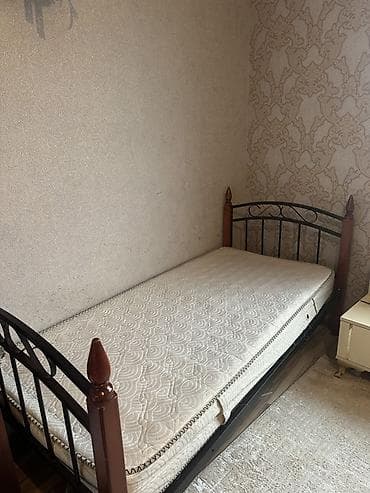 Təknəfərlik çarpayı, Bazasız, Matras ilə, Siyirməsiz