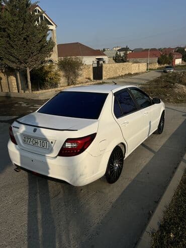 diskilərin satışı: Iran Khodro : 1.7 l | 2019 il 210000 km Sedan — 5