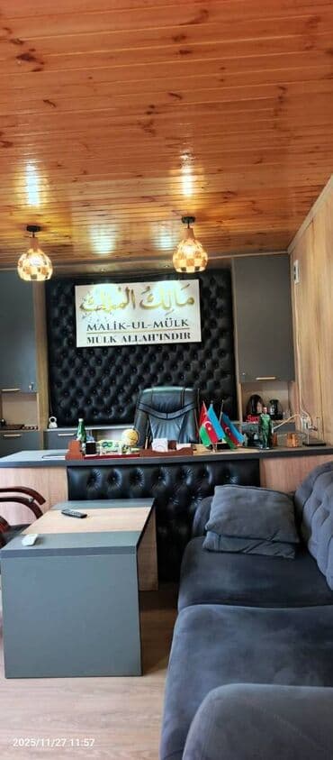 Словари: Uzunluğu 6 m Hündürlük 2.55 m Eni 3m Sifarislə yığdğrmışam — 6