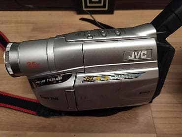 canon eos 2000d: Sony firmasının videokamerası .Cəmi 100azn.Gozel günlərinizi — 1