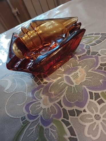 masa örtüyü: Qəlibli bürünc-şam rəngdə qalın şüşədən külqabı - Material: qalın — 2
