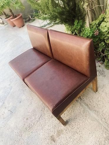 jozefin divan: 2 nəfərlik yumşaq divan Kafe, restoran və ya evdə istifadə üçün — 2