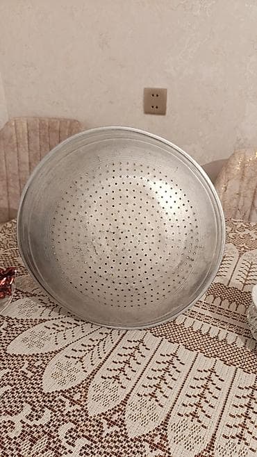 Qab-qacaq və mətbəx ləvazimatları: Alüminium süzgəc qab - Material: yüngül və davamlı alüminium - Forma — 2