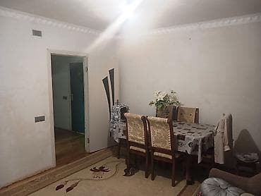 Daşınmaz əmlak: Mingəçevir şəhər QRES qəsəbəsində, 4 saylı orta məktəbin yanında 5 — 5