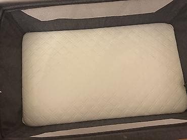 Oğlan və qız üçün, Dördbucaq, Beşik, Dəstsiz, Matras ilə, Yellənmə mexanizm ilə