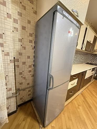 ev ucun soyducular: İşlənmiş 2 qapılı Swizer Soyuducu Satılır, rəng - Gümüşü — 3