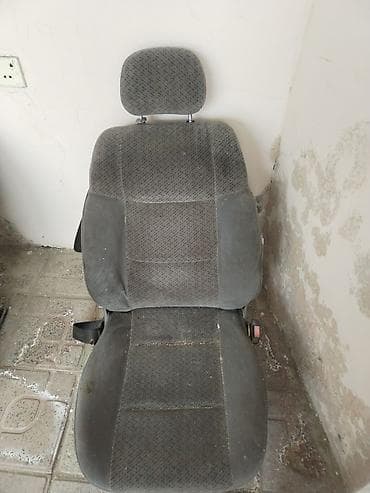 avtomobil oturacaqlari: Opel Vectra Avtomobil ön oturacağlari normal vəziyyətdedi — 2