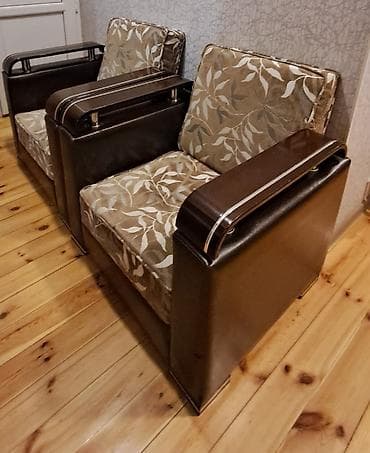 2 ci el stol: Klassik divan, Divan — 3