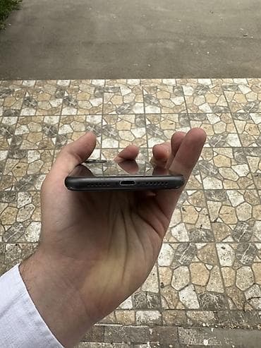 ayfon ikinci el 11: IPhone 11, 64 GB, Qara, Face ID — 7