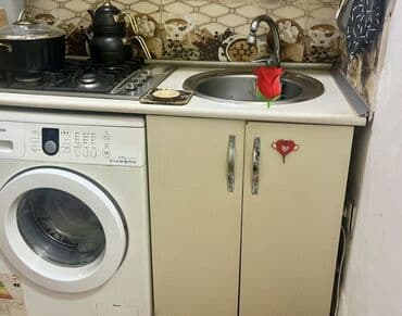 Divan və masa dəstləri: Mətbəx mebeli dəsti - Üst dolablar: 4 qapılı, açıq krem rəngdə, metal — 2