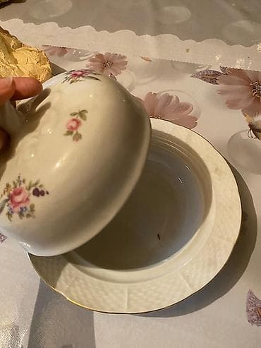 benjamin gulu: Vaza dəsti, Bogem şüşəsi — 8