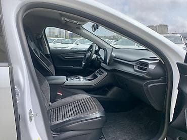 809 d: BYD Destroyer 05: 1.5 l | 2025 il 7800 km Sedan — 5