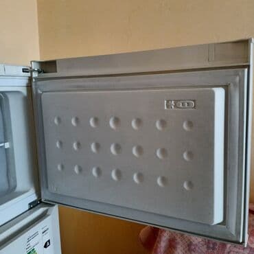 ikinci əl mini soyuducu: 2 qapılı Beko Soyuducu Satılır, rəng - Ağ — 4