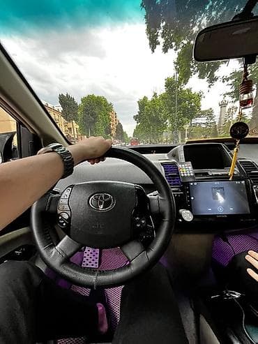 kompressor teh: Toyota Prius (2-ci nəsil) hibrid hetçbek - Hibrid benzin-elektrik — 5