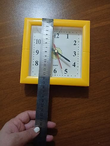 saxda baba paltari: Divar saatı,tam işləkdi — 3