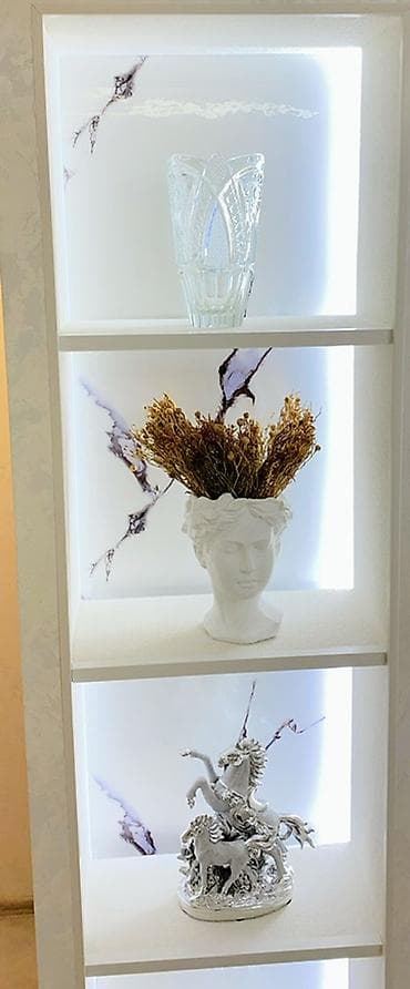 Vazalar: Bir vaza, Bogem şüşəsi — 2