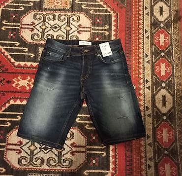 Kişi denim şortu - Model: Straight kəsim - Ölçü: S - Rəng: Tünd mavi lalafo.az -da Kişi denim şortu - Model: Straight kəsim - Ölçü: S - Rəng: Tünd mavi