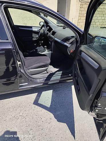 Продажа авто: Opel Astra: 1.8 л | 2005 г. 4020000 км Универсал — 9