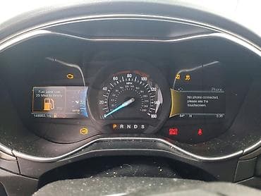 şevralit avtomobil: Ford Fusion sedan Xüsusiyyətlər: - Kuzov: 4 qapılı sedan, ağ rəng - — 5