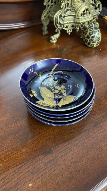 qara madonna aş nimcəsi: Nəlbəkilər, 1 əd, Farfor — 1